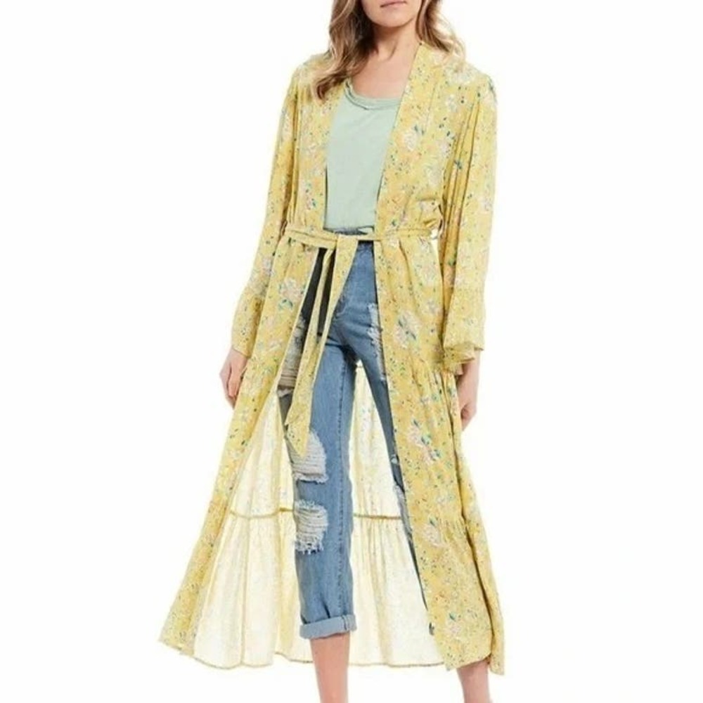 Chelsea & Violet Yellow Floral Maxi Cardigan